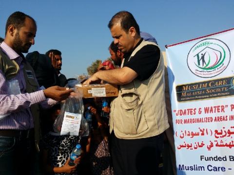 خان يونس: جمعية إعمار تنهي حملة إغاثة رمضانية بمساعدة 20 ألف مواطن
