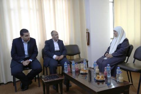 "روّاد" توقع اتفاقية تعاون شراكة مع دار الأرقم للبنات