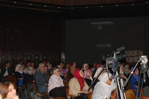 انطلاق مهرجان "بعيون نسائية" للأفلام الوثائقية في قطاع غزة