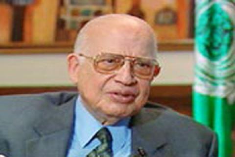 الموت يغيب الامين العام الاسبق لجامعة الدول العربية