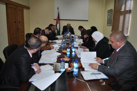 الوزير أبو زهري يناقش النظام المالي والإداري المقترح لصندوق إقراض الطلبة
