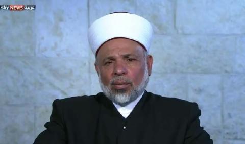 احتجاز الشيخ التميمي أثناء توجهه إلى المسجد الأقصى