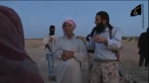 فيديو.. "داعش" ينفذ "حد الرجم" بحق امرأة في ريف حماة