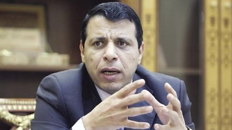 دحلان يطالب بتشكيل لجنة تحقيق وطنية للتحقيق في إنفجار غزة