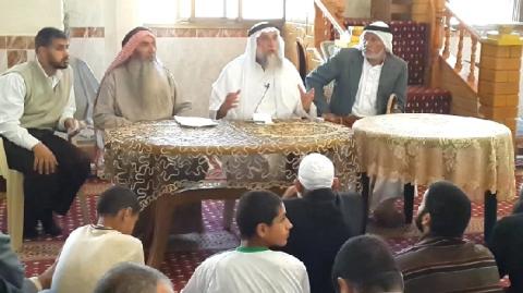 رابطة علماء فلسطين لجنة العشائر تلم شمل فرعي عائلة