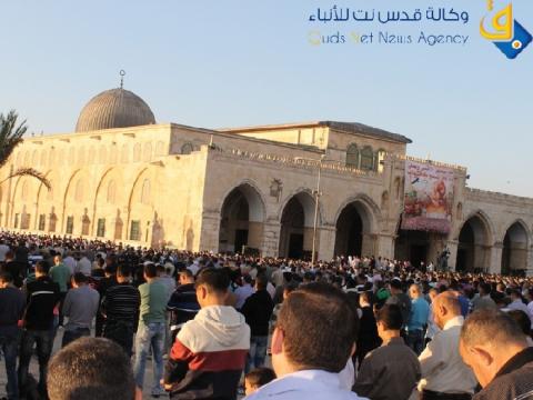 صلاة عيد الأضحى الساعة السابعة صباحا