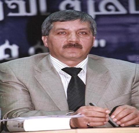 المتوكل طه يطلق كتابه “وحوش مركبة“ في رام الله