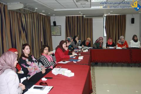 الناشطة النسوية عاشور "يجب اعادة وثيقة حقوق المرأة للضوء مرة أخرى "