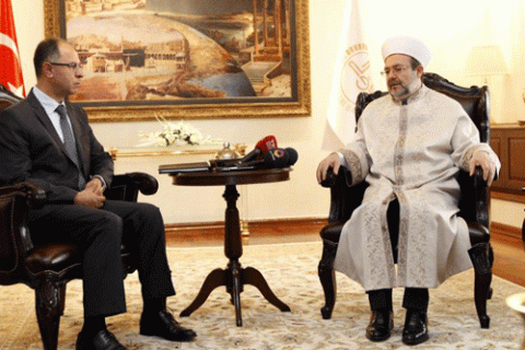 السفير مصطفى يبحث مع مسؤول تركي الاعتداءات على الأقصى