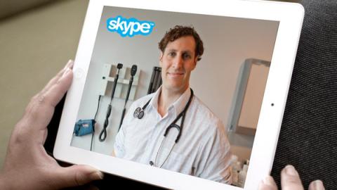 مرضى بريطانيا يراجعون أطباءهم عبر Skype