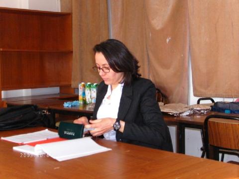 التجمع الاعلامي يهنئ الدكتورة عفاف خليفة  لاجتياز شهادة الماجستير