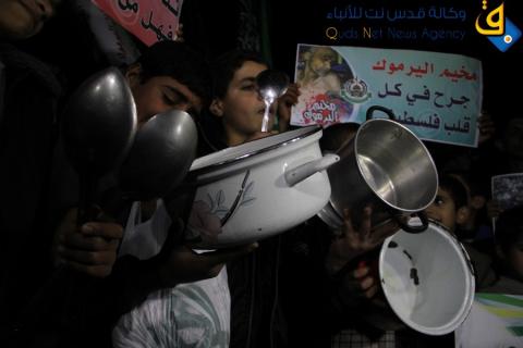 اطفال غزة المحاصرين يتضامنون مع جوعى اليرموك