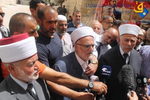 شخصيات دينية مقدسية تحذر من خطورة الاوضاع في الاقصى