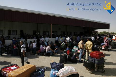 تكدس المسافرين على معبر رفح/عدسة:عبد الرحيم الخطيب