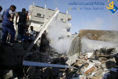 استهداف المنازل ترهب السكان الآمنين في قطاع غزة /عدسة:عبد الرحيم الخطيب