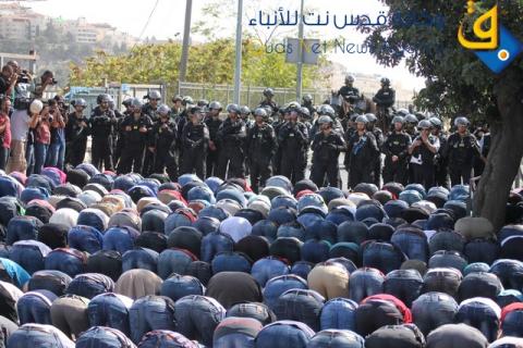 حرمان آلاف من أداء صلاة الجمعة في رحاب الاقصى
