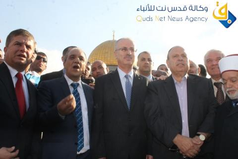 زيارة رئيس الوزراء رامي الحمد الله الى مدينة القدس والمسجد الاقصى