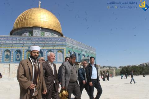 رئيس لجنة فلسطين في البرلمان الأردني النائب يحيي السعود يزور الاقصى