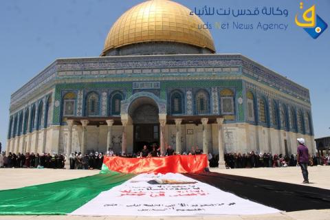 الجمعة الرابعة والأخيرة من رمضان في الأقصى/ عدسة: ديالا جويحان