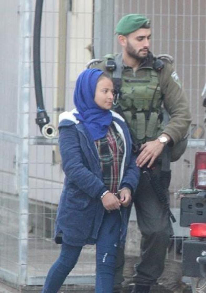 اعتقال فتاة قرب الحرم الابراهيمي في الخليل وكالة قدس نت للأنباء
