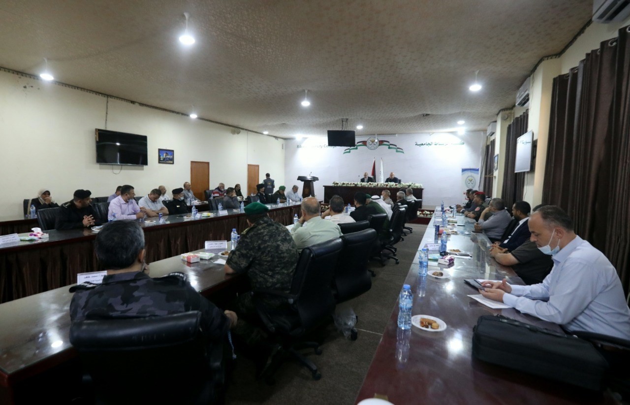 لقاء رئيس لجنة متابعة العمل الحكومي في غزة مع قيادة وزارة الداخلية  3