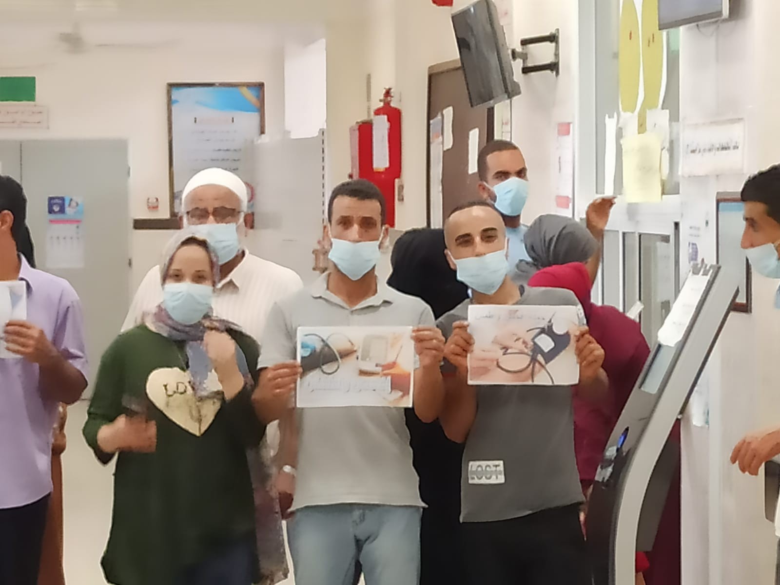 حملة للتوعية بمخاطر ارتفاع ضغط الدم و الفحص للشباب 44