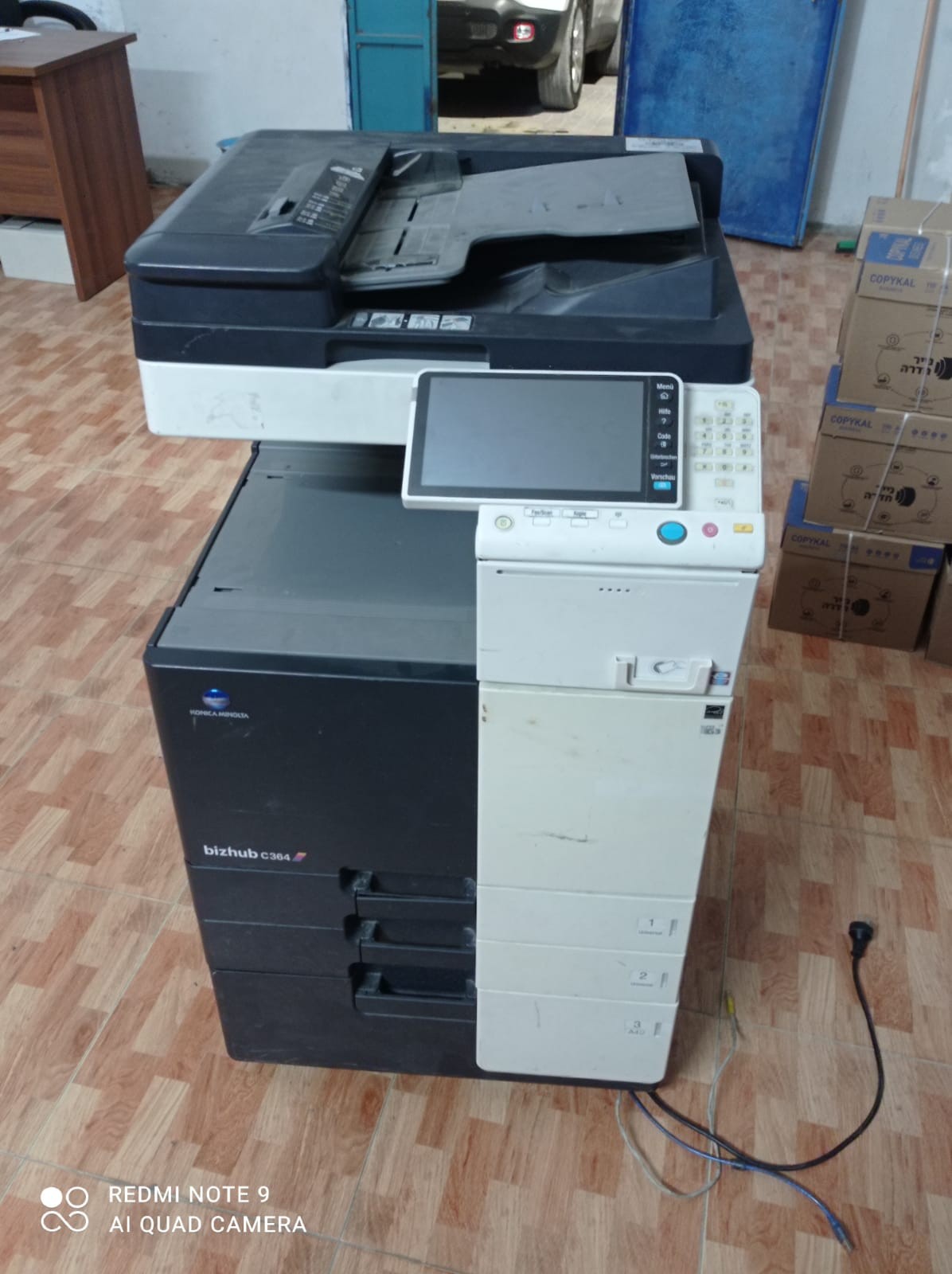 الشرطة تضبط معملاً متطوراً لتزييف العملات في طولكرم 11111