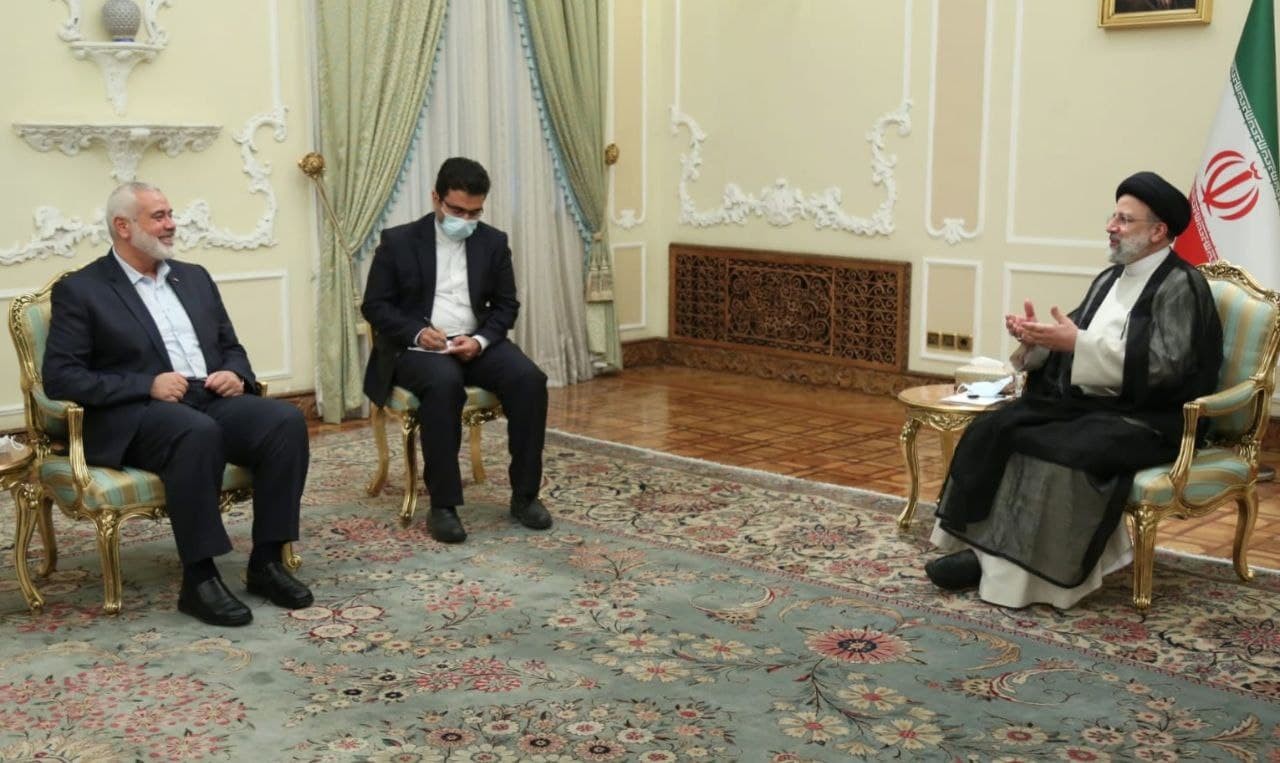 هنية يلتقي الرئيس الإيراني الجديد السيد إبراهيم رئيسي