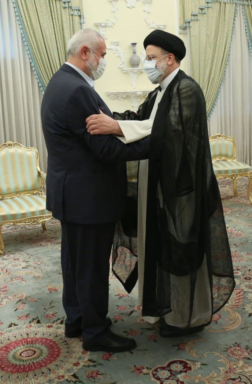 هنية يلتقي الرئيس الإيراني الجديد السيد إبراهيم رئيسي 4