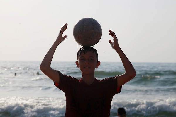 شاطئ بحر مدينة غزة 19