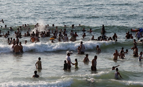 شاطئ بحر مدينة غزة 14