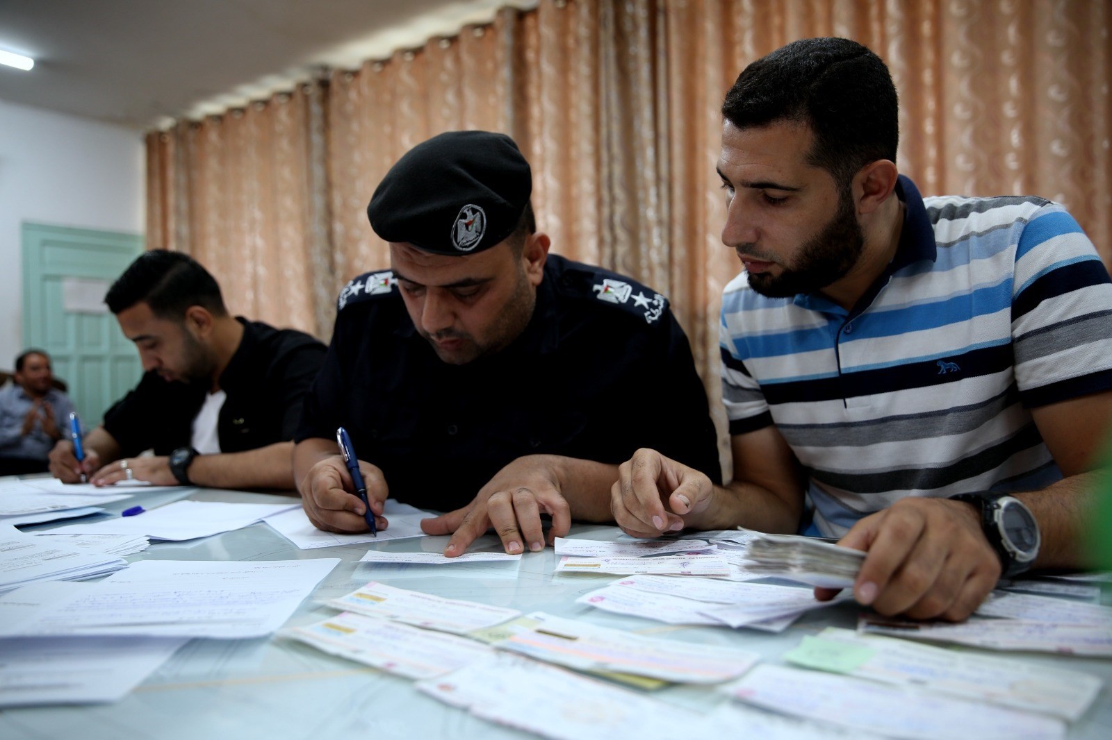 712b9037-20be-4923-a7f1-ca7dd0411732