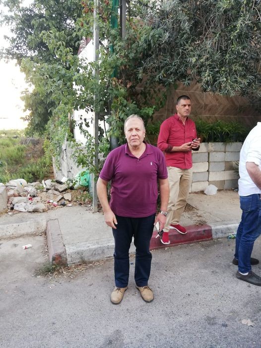 الأفراج عن الناشط الأسير المحرر البرفسور #عماد_البرغوثي من أمام مركز شرطة رام الله