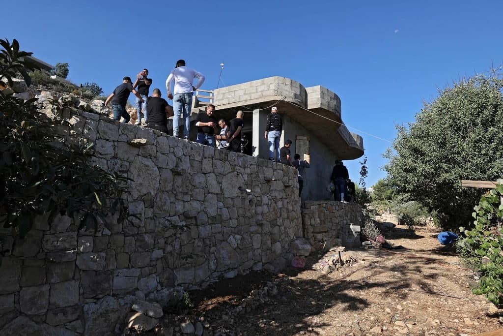 من مكان الاشتباك في بلدة بيت عنان قضاء القدس المحتلة