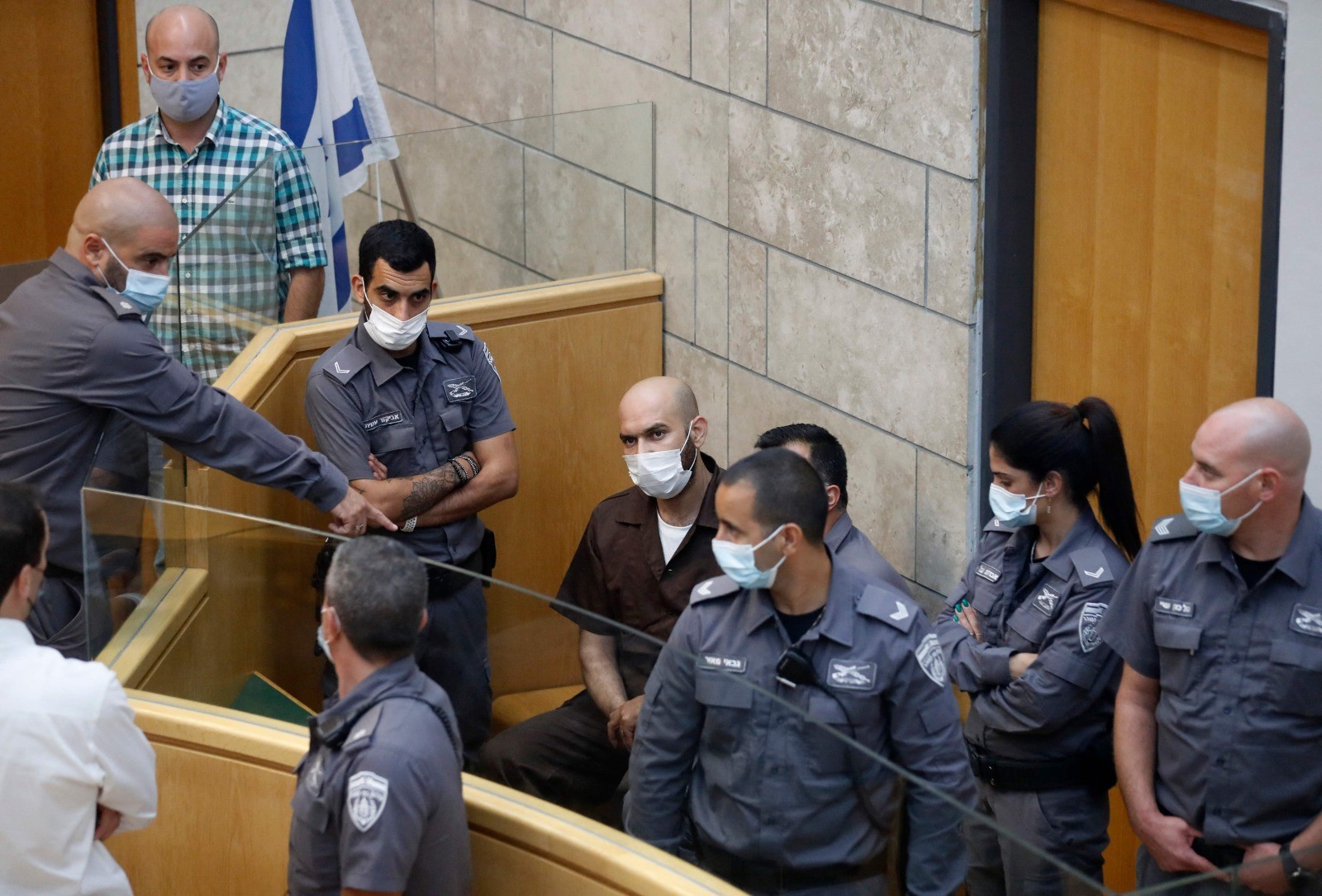 عرض الأسير أيهم كممجي على المحكمة الاسرائيلية في الناصرة .. تصوير.. الفرنسية 7