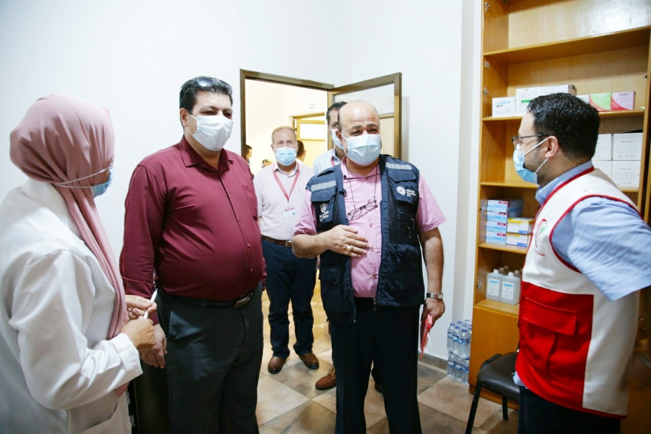 اتحاد لجان العمل الصحي يفتتح مركز الرعاية المؤقّت عن مركز هالة الشوا الحكومي  3