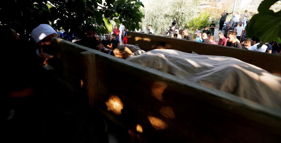 تشييع جثمان الشهيد رائد جاد الله إلى مثواه الأخير 1