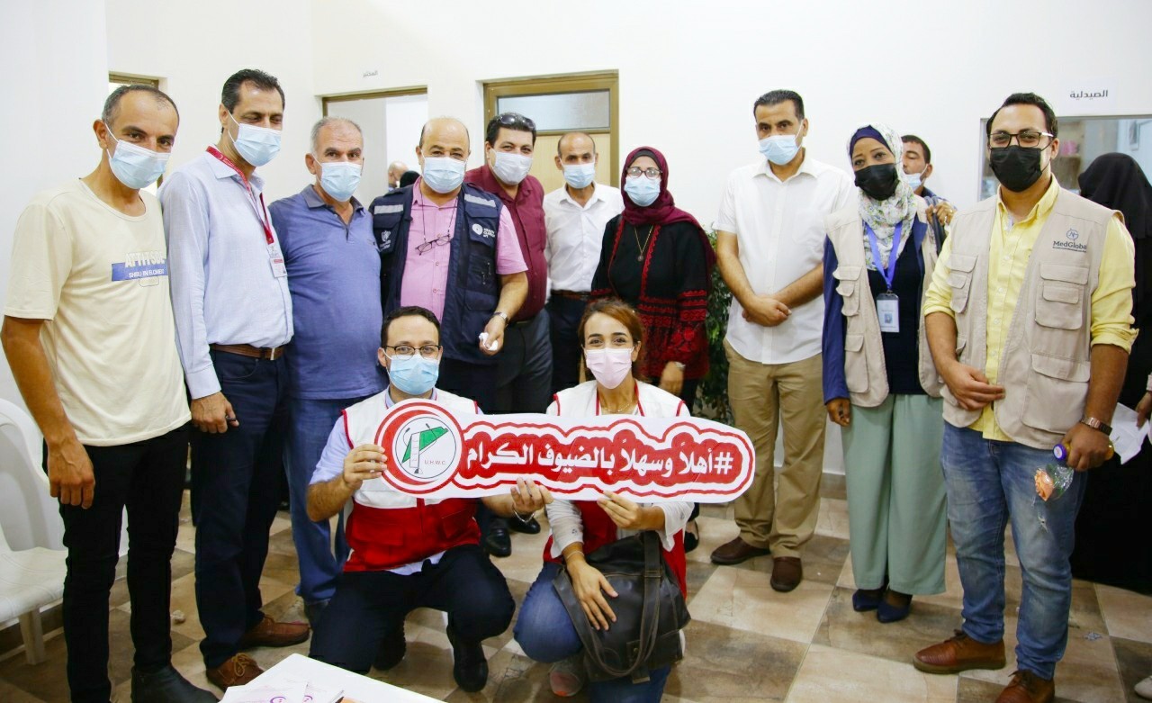 اتحاد لجان العمل الصحي يفتتح مركز الرعاية المؤقّت عن مركز هالة الشوا الحكومي  1