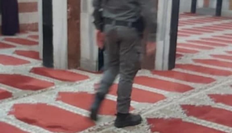 الاحتلال يغلق الحرم الإبراهيمي 1