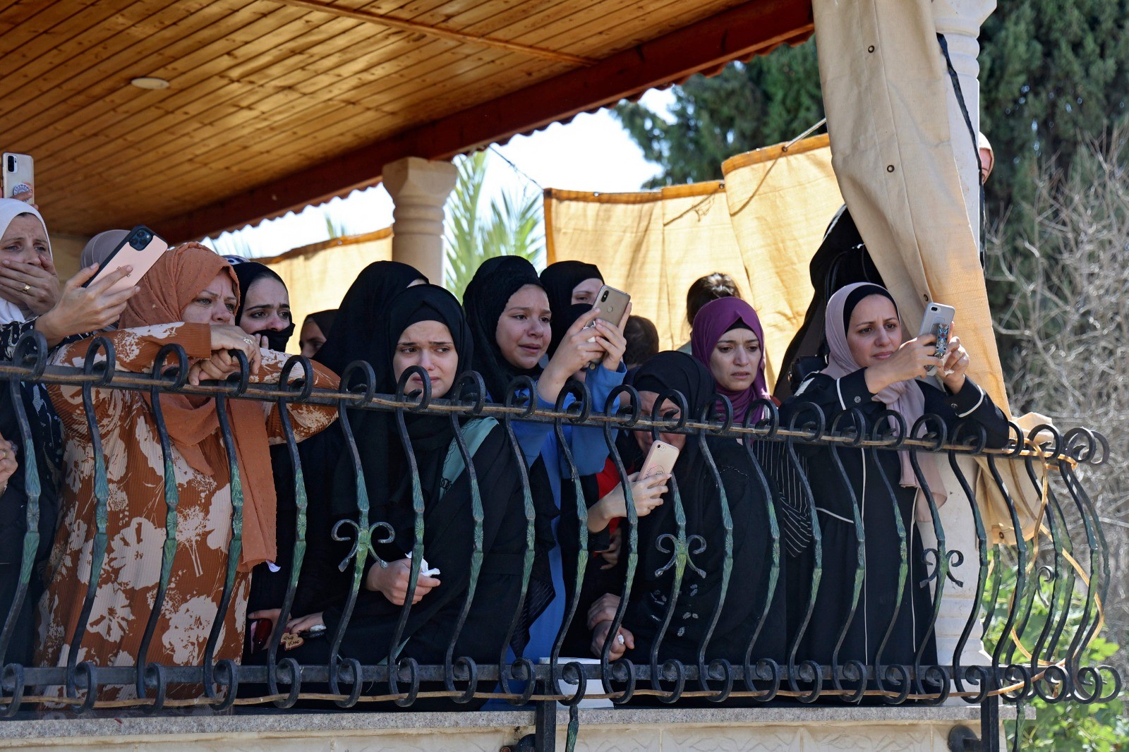 تشييع الشهيد صبح في جنين .. تصوير.. الفرنسية 1