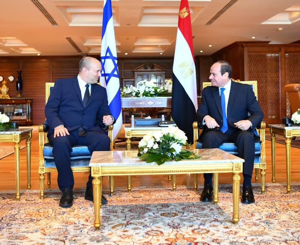 الرئيس المصري يستقبل رئيس الوزراء الإسرائيلي نفتالي بينيت في شرم الشيخ
