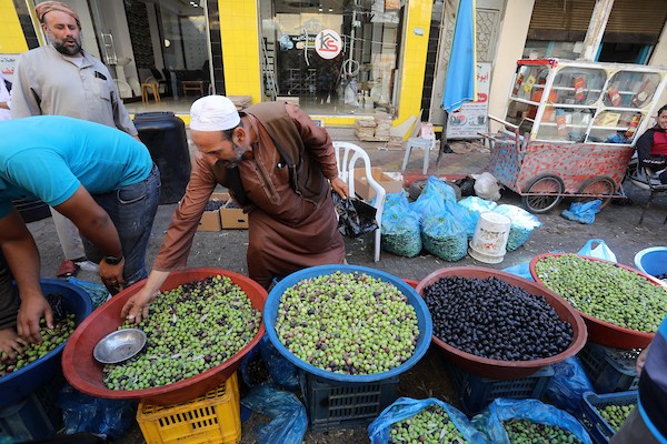 سوق خانيونس المركزي جنوبي قطاع غزة