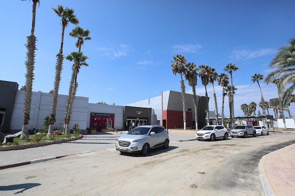 وفد حماس يغادر قطاع غزة عبر معبر رفح إلى القاهرة