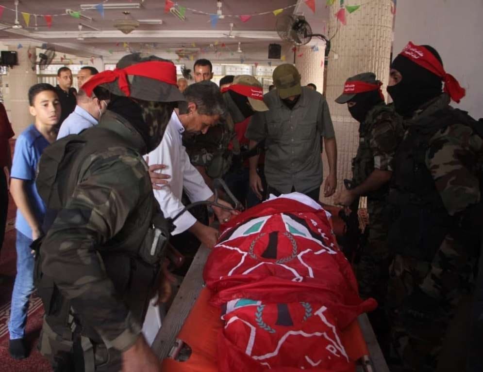 تشيع جثمان القائد الوطني الكبير عبد الحميد أبو جياب في موكب جنائزي مُهيب 5