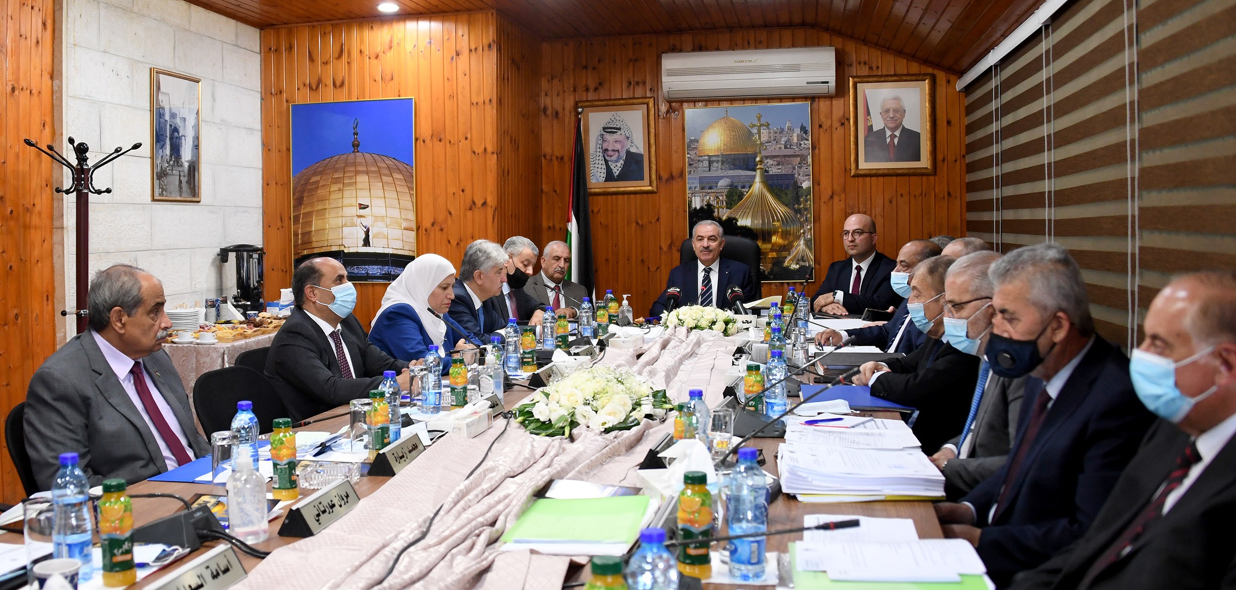 اجتماع مجلس الوزراء الفلسطيني في محافظة القدس