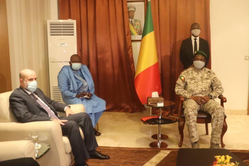 الهباش يلتقي الرئيس الانتقالي ورئيس الوزراء في مالي 1