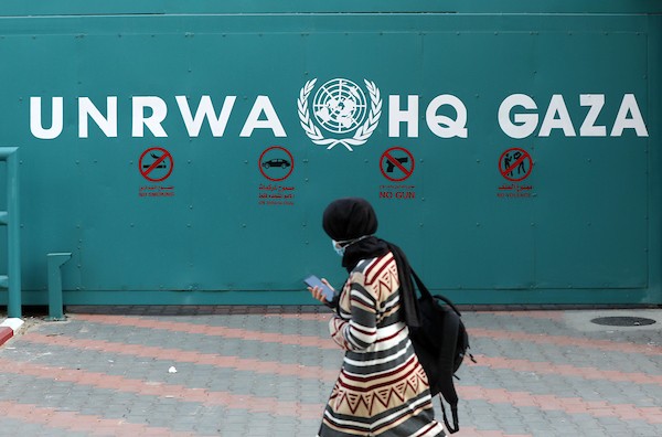    اغلاق مؤسسات الأونروا خلال اضراب احتجاجًا على عدم تلبية إدارتها لمطالب العاملين، في مدينة غزة
