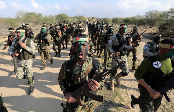    الفصائل الفلسطينية المسلحة تشارك في مناورة 