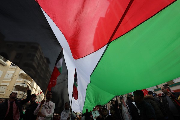  أنصار الجبهة الشعبية لتحرير فلسطين يشاركون في مسيرة بمناسبة الذكرى 54 لتأسيسها في مدينة غزة