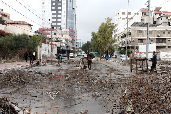 أجواء ماطرة في مدينة غزة خلال منخفض جوي 10